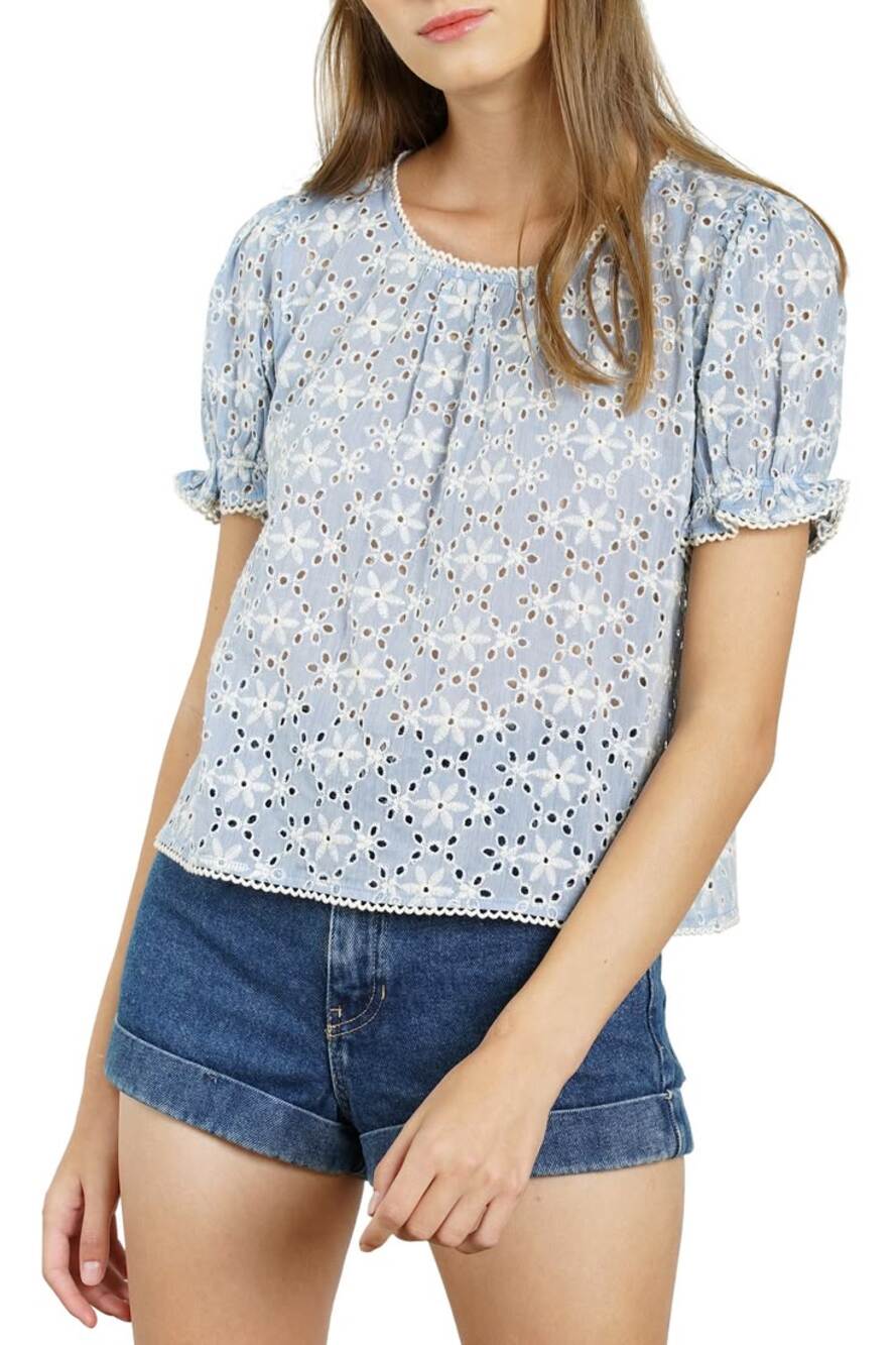 Anthropologie DRA Pia Embroidered Crochet Eyelet Puff Short Sleeve Cotton Blouse